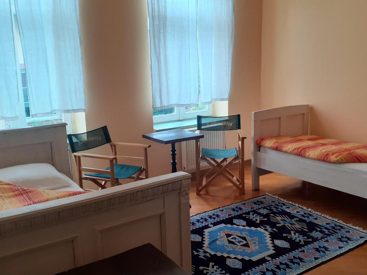 B&B Lakis&Takis Нови-Сад Экстерьер фото