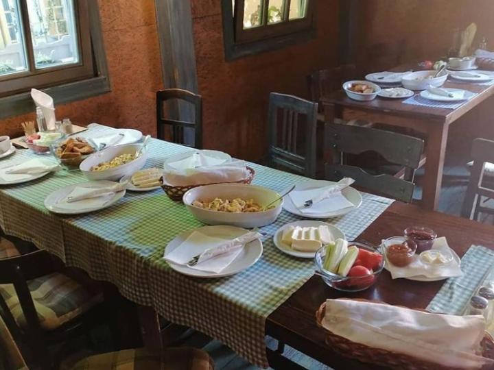 B&B Lakis&Takis Нови-Сад Экстерьер фото